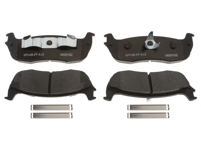 MGD711CH – R/M BRAKES Brake Pad, OE Replacement Ceramic Includes Mounting Hardware